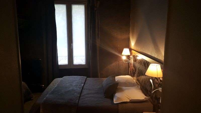 cafe hotel de lavenir