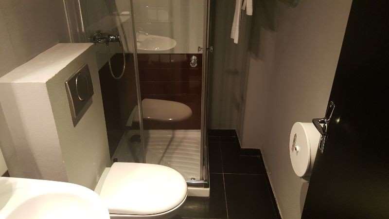 cafe hotel de lavenir