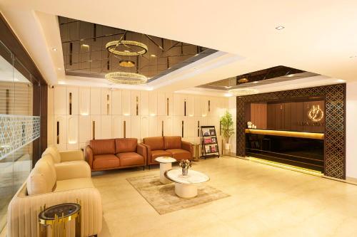 liza royale hotel