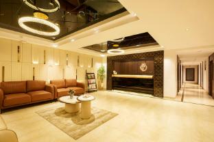 liza royale hotel