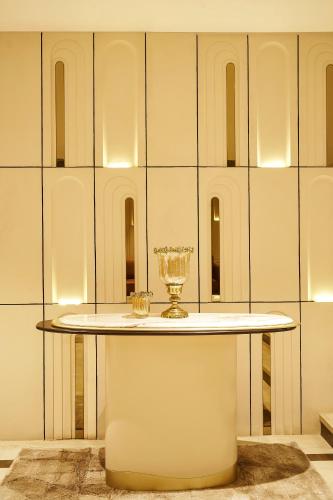 liza royale hotel