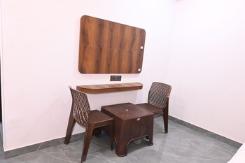 Hotel Uday Raj,,3 star