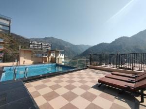 foxoso heights tapovan