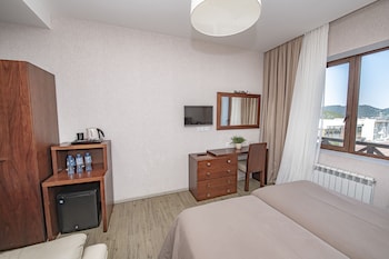 hotel and spa crystal