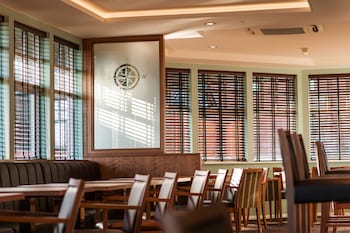 leonardo inn aberdeen airport