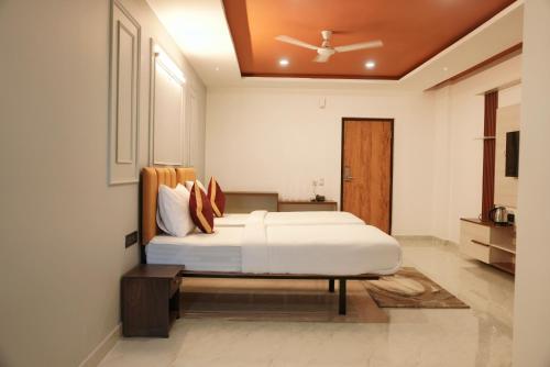 hemagiri palace