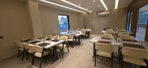 hotel sanskar elite by keshav global