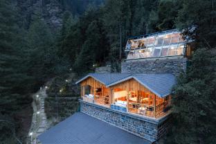 echor treehouse retreat tandi jibhi