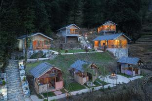 echor treehouse retreat tandi jibhi