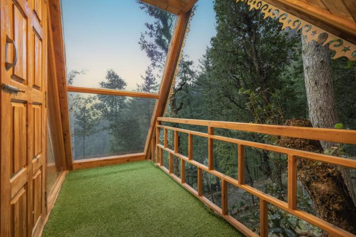 echor treehouse retreat tandi jibhi