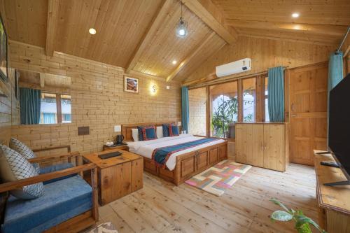 echor treehouse retreat tandi jibhi