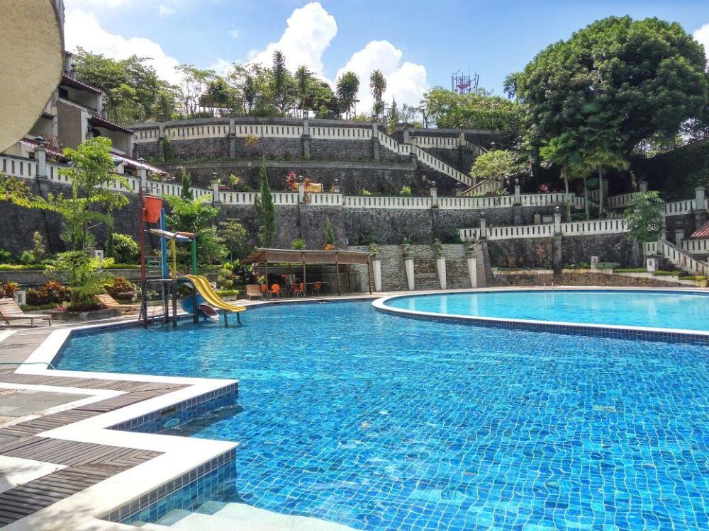 pines garden resort