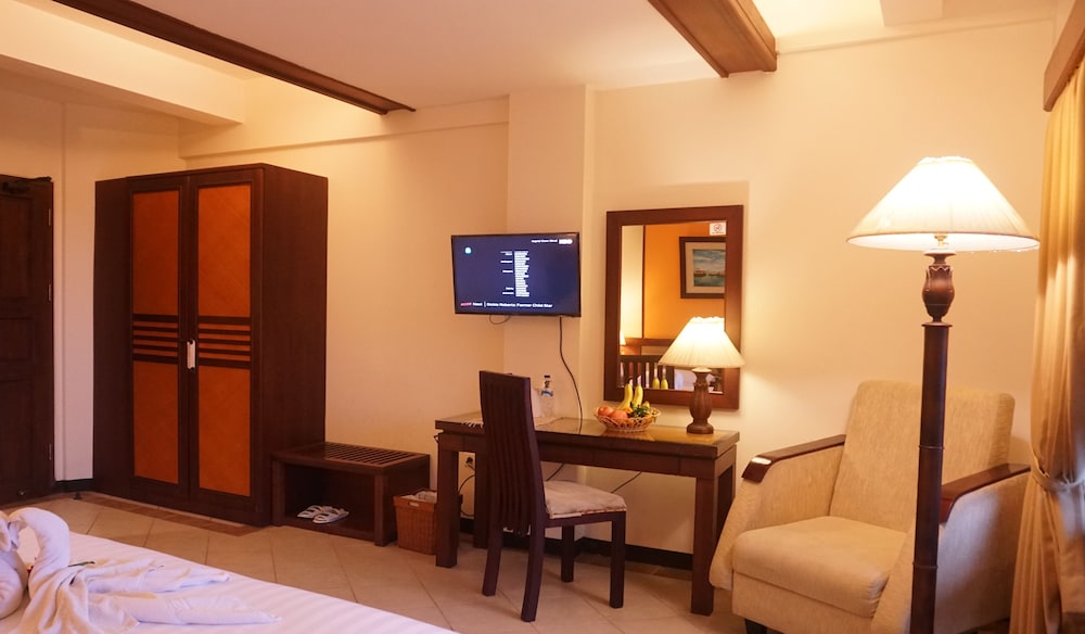 pines garden resort
