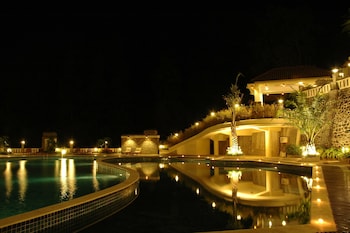 pines garden resort
