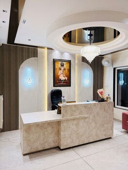 Hotel Atishay,,3 star