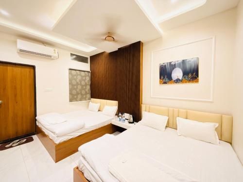 hotel atishay