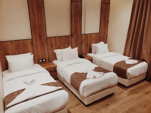 white swan hotel
