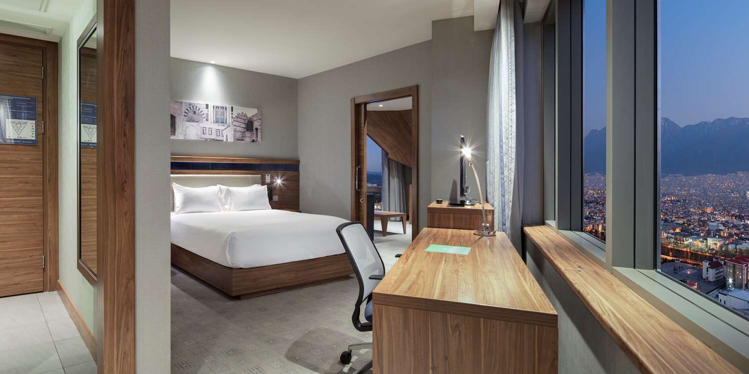 hampton by hilton bursa
