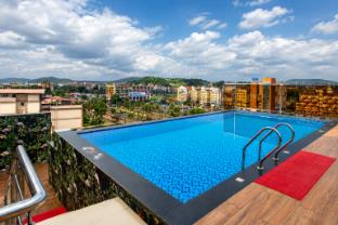 hotel eagle empire