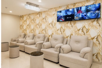 Hotel Eagle Empire,,3 star