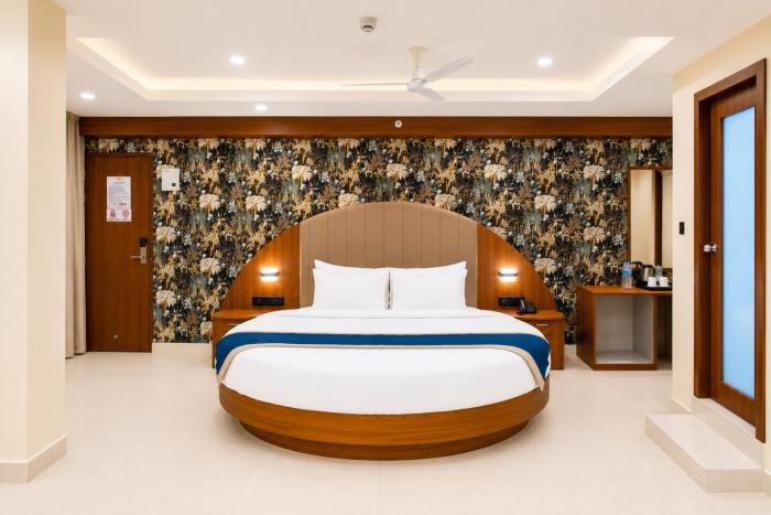 hotel eagle empire