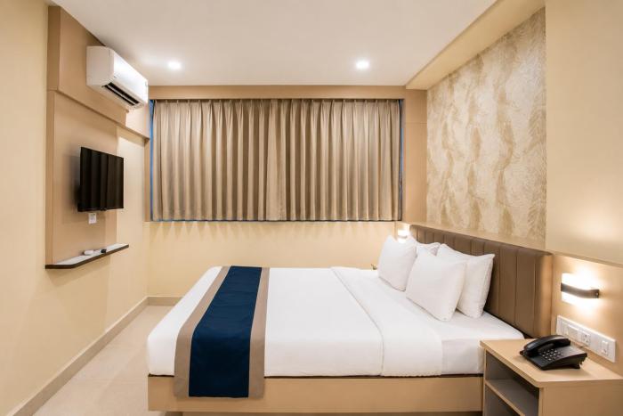 hotel eagle empire