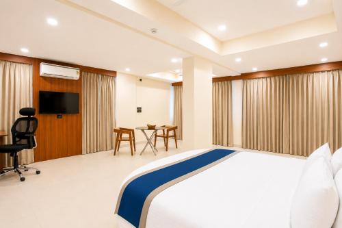 hotel eagle empire