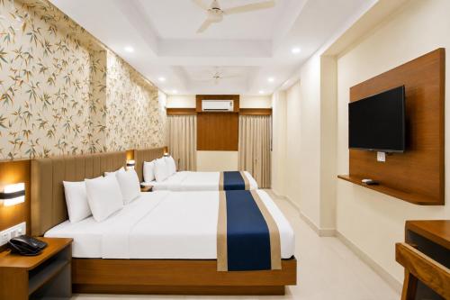hotel eagle empire