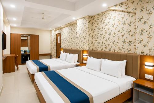hotel eagle empire