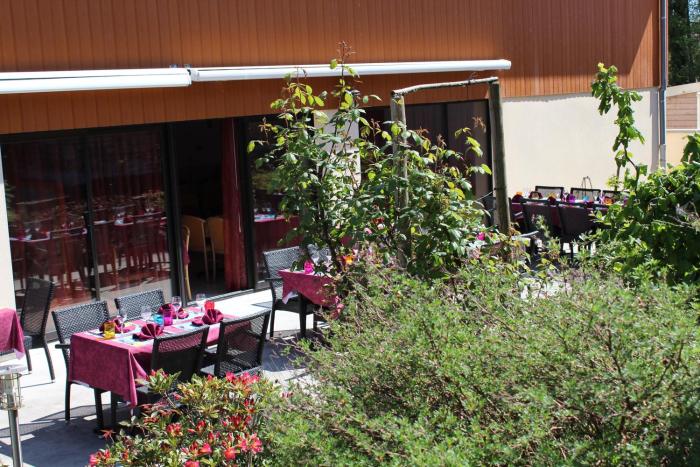 hotel restaurant le champs des lys