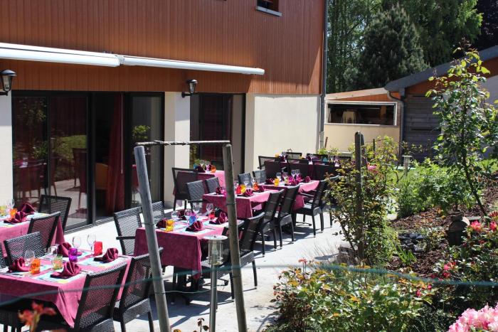hotel restaurant le champs des lys