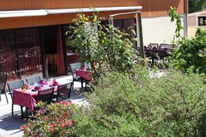 hotel restaurant le champs des lys