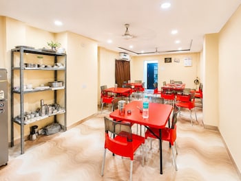 Hotel The Beach Vibes Puri,,3 star