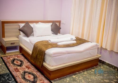h n guest house