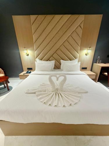 riviera hotel and resort