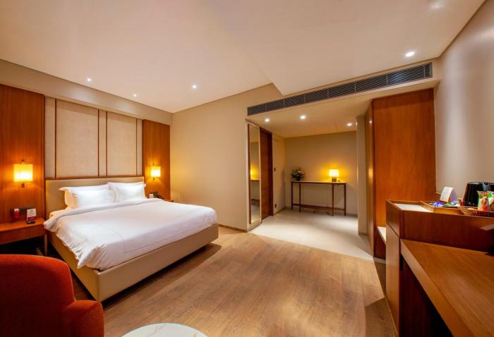 purple elephant luxury business hotel
