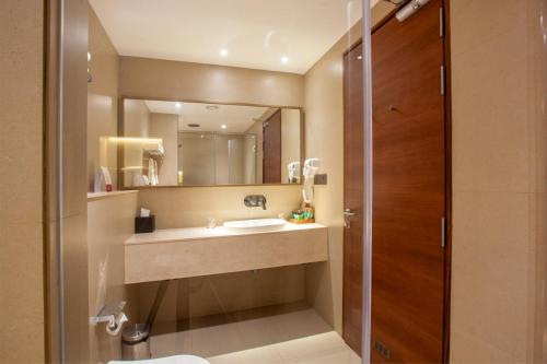 purple elephant luxury business hotel
