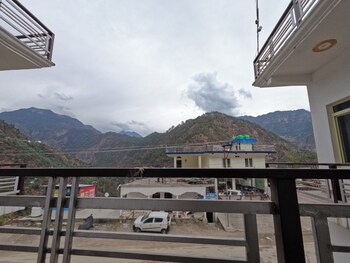 shri ganapati hotel by s4s