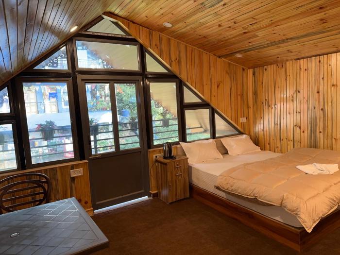 hotel basera