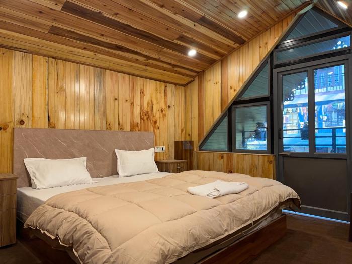 hotel basera