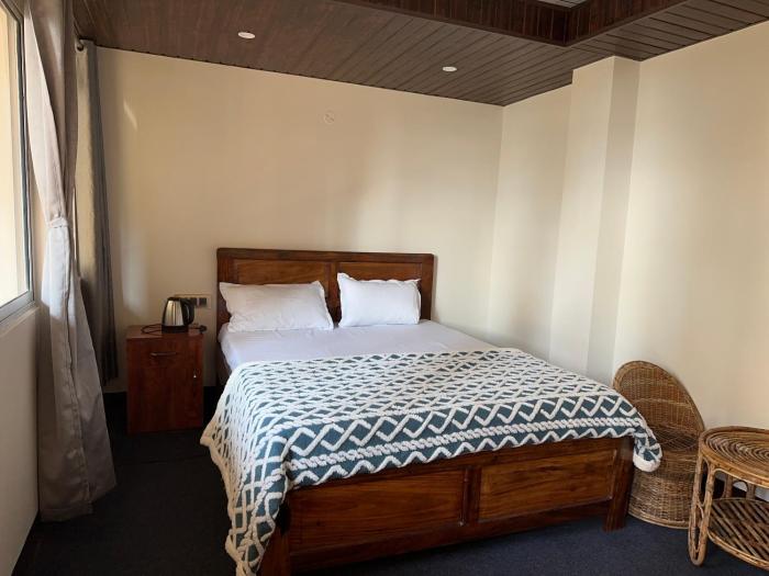 hotel basera