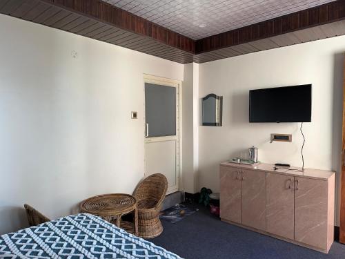 hotel basera