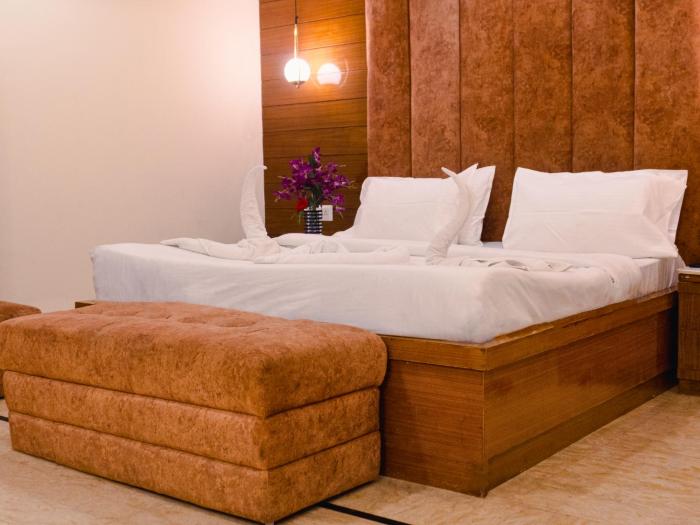 shivraj hotel mussoorie