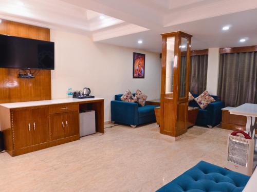 shivraj hotel mussoorie