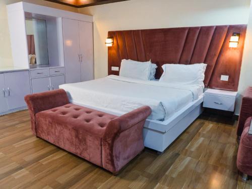 shivraj hotel mussoorie
