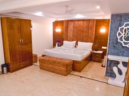 shivraj hotel mussoorie