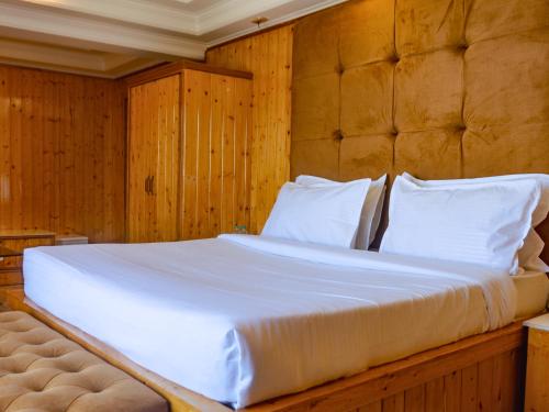 shivraj hotel mussoorie