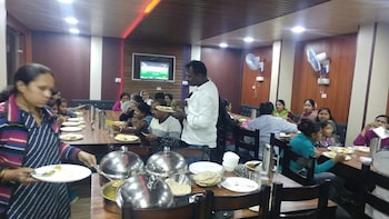 Hotel New Pandey Inn,,3 star