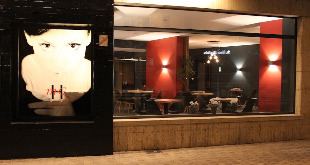 mon hotel a gap