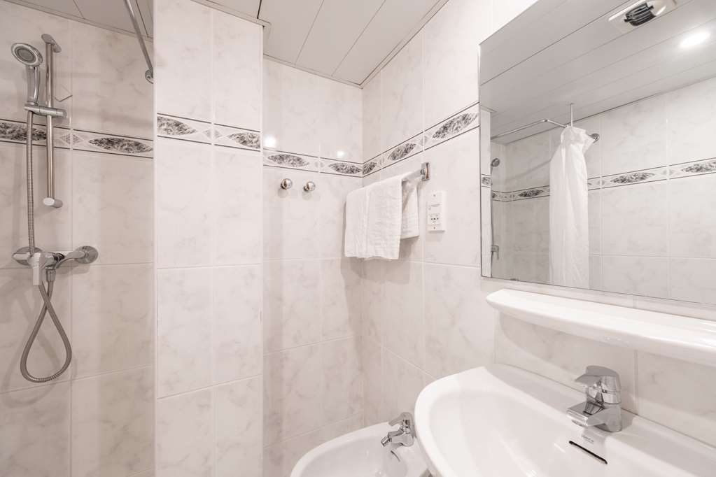 hotel christina lourdes